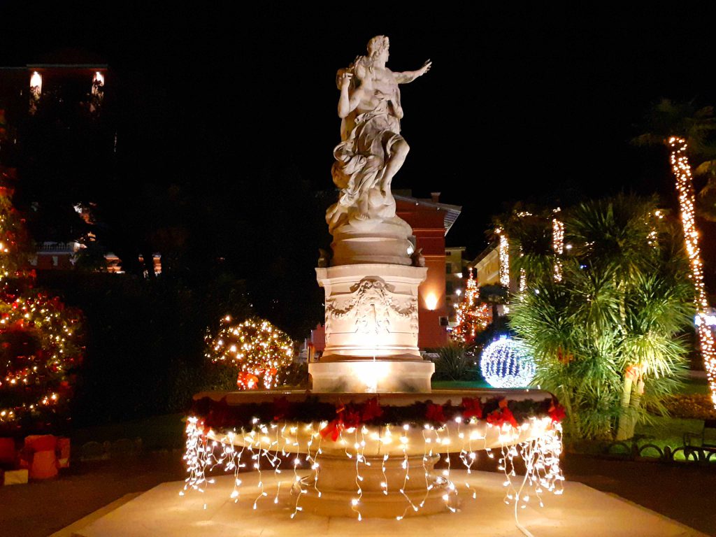 Brunnen Helios und Selena Opatija