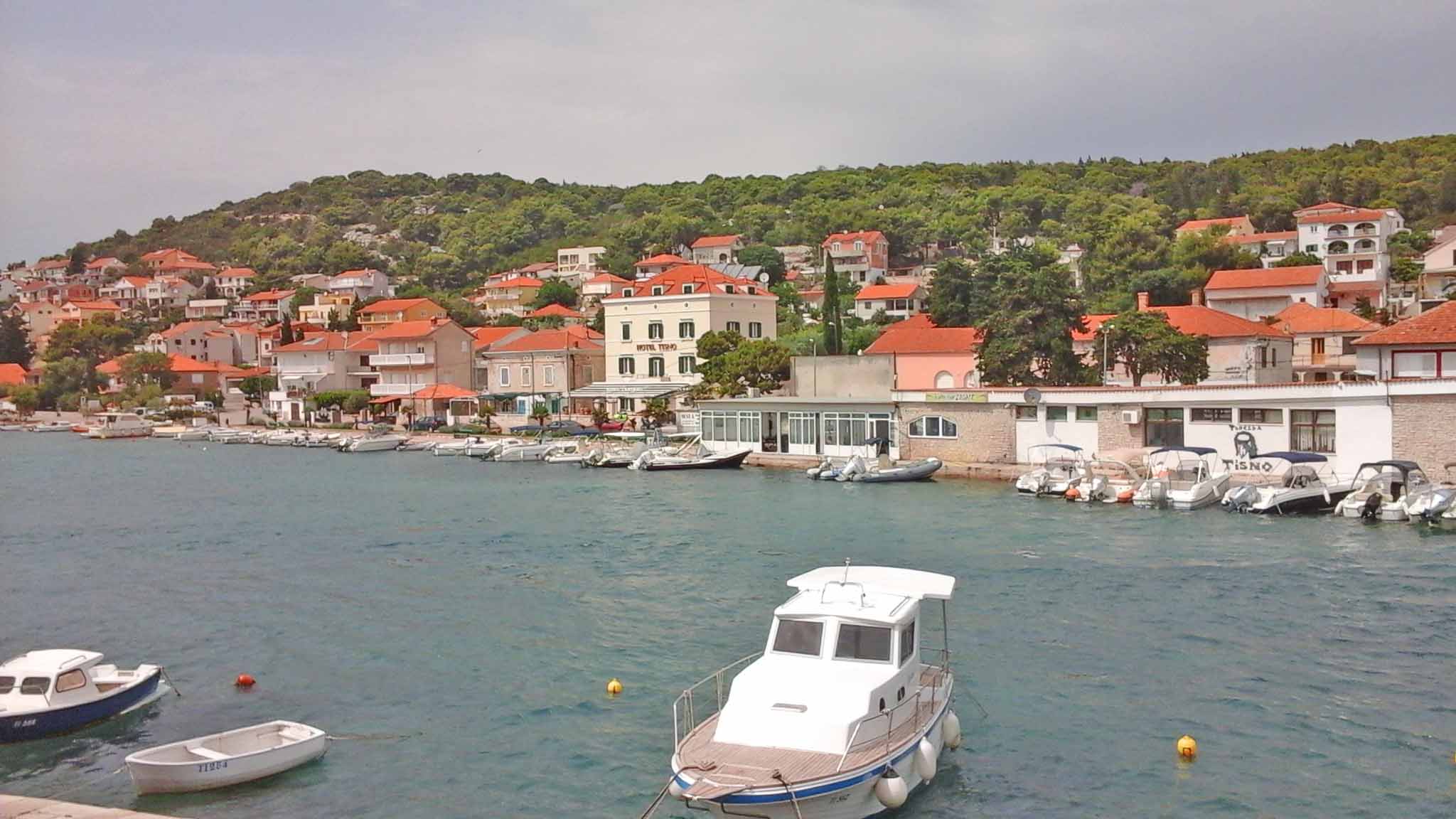 Tisno